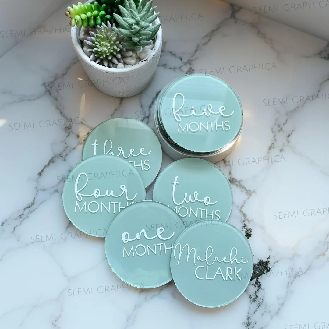 Acrylic Round Disc Baby 6-12 Months Milestone