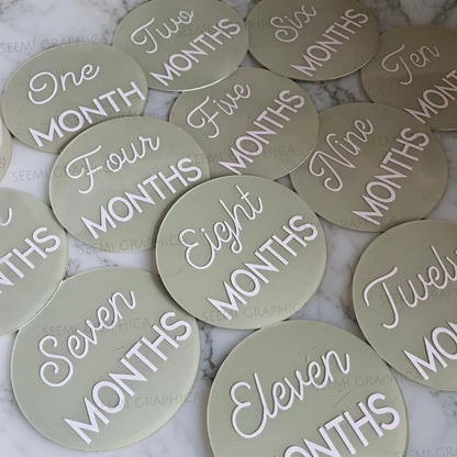 Acrylic Round Disc Baby 6-12 Months Milestone